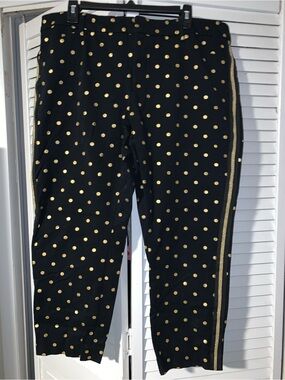 Old Navy Plus Size Women’s Gold Polka Dot Pixie Pants